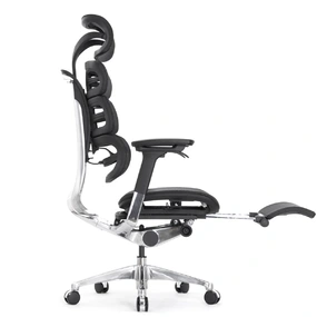 Эргономичное кресло Falto Evolution с подножкой (тихие вставки, управление на подлокотниках, сетка, чёрный)